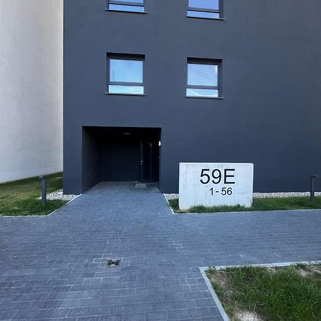 Apartament Z Widokiem Na Stadion Styl Industrialny Jedyny Taki Check In 24 H Познань Екстер'єр фото