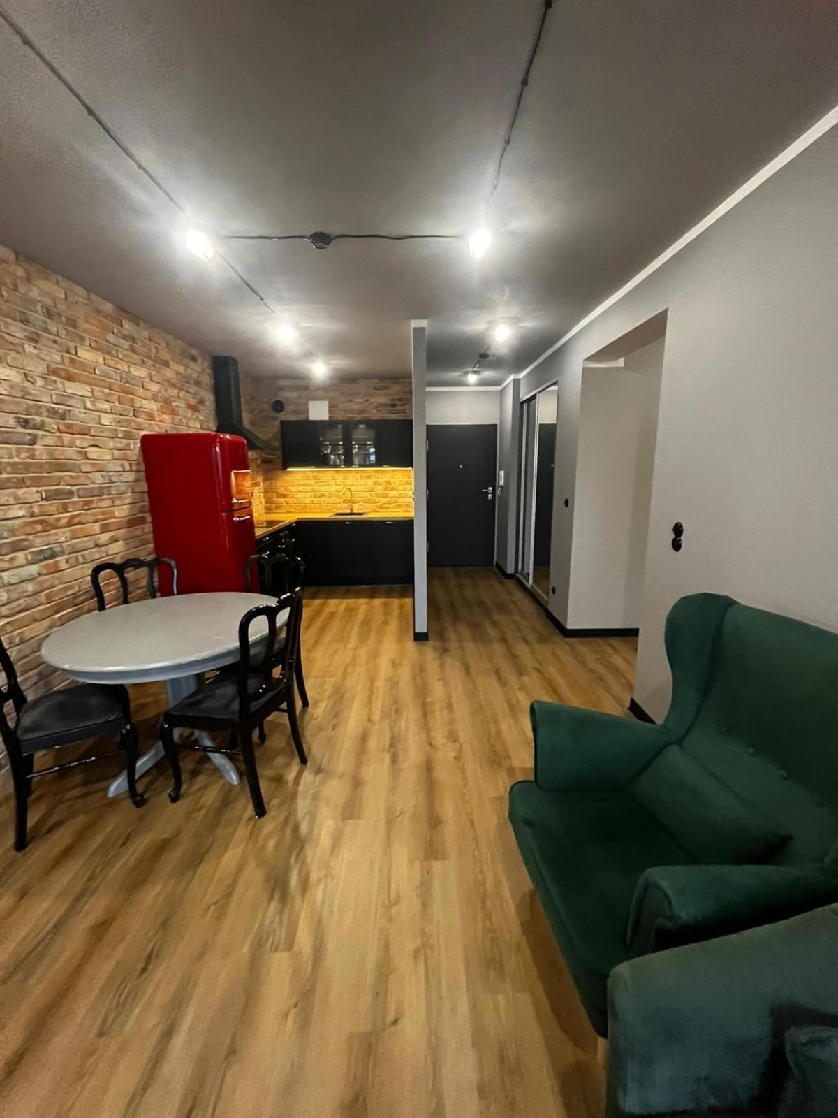 Apartament Z Widokiem Na Stadion Styl Industrialny Jedyny Taki Check In 24 H Познань Екстер'єр фото